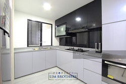 Woodsvale (D25), Condominium #183026182